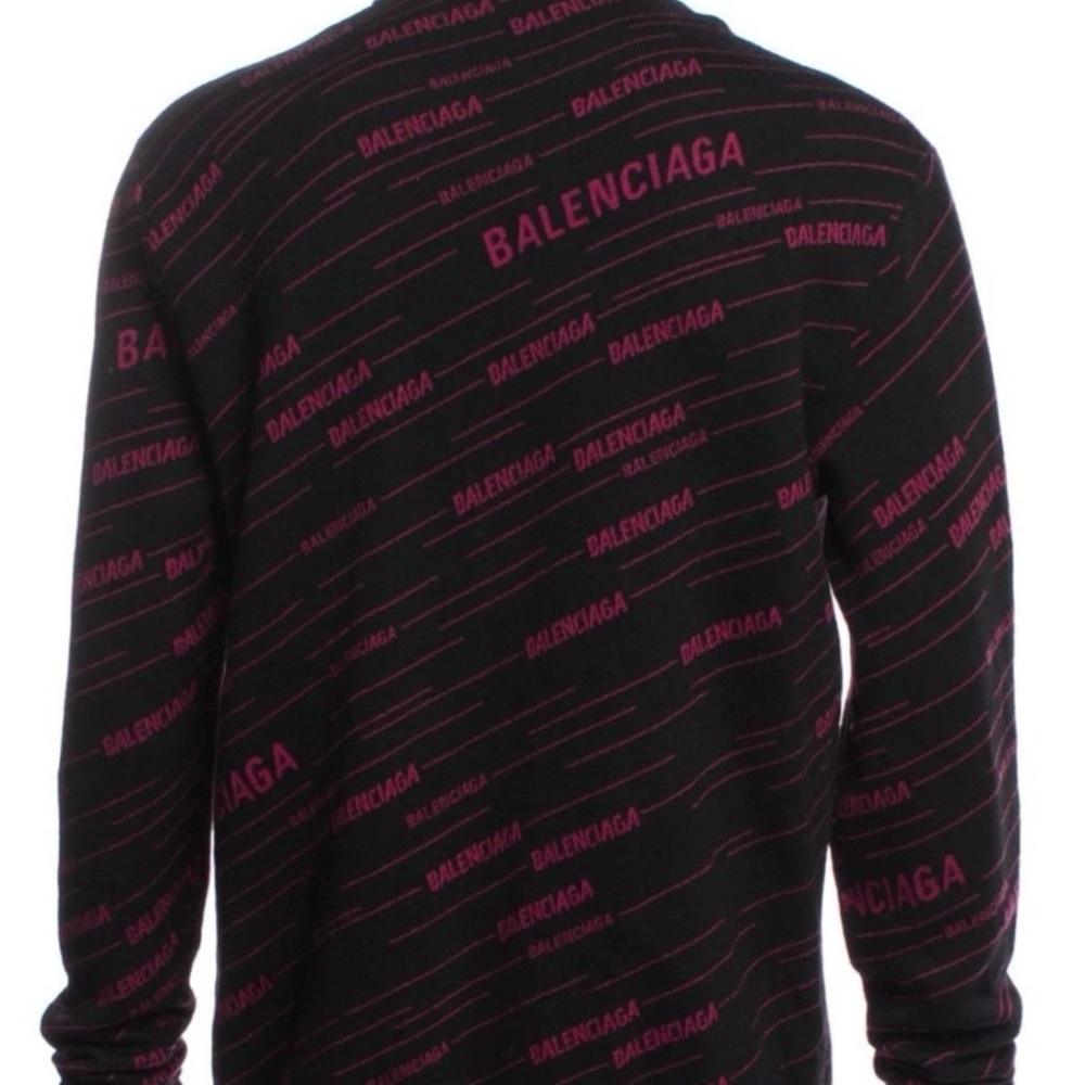 Balenciaga men's
Diagonal Jacquard
Wool Pullover Sz. S
Authentic & Brand new